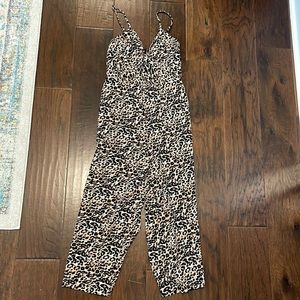 Leopard jumpsuit, midi length
